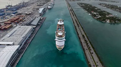 Independence_Leaving_Miami.jpg