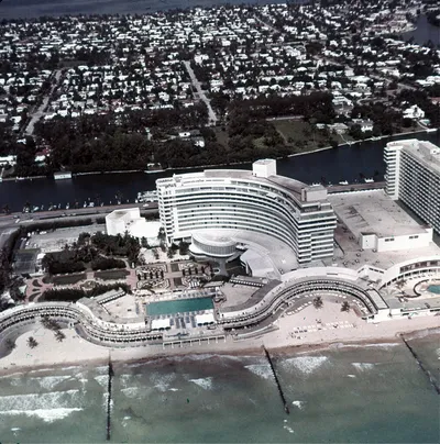 Fontainebleau__Miami_Beach