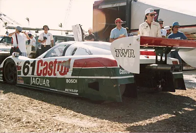 JaguarXJR9-61-LRpaddock-89mia.jpg
