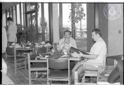 Delegacion_di_Aruba_Gezaghebber_Figaroa_Diputado_Nelson_Oduber-_Daniel_Leo-_B._Arends-_V._van_Trigt-_A._Muyale_a_biaha_pa_Miami__Image___22