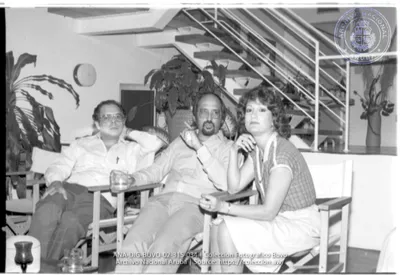 Delegacion_di_Aruba_Gezaghebber_Figaroa_Diputado_Nelson_Oduber-_Daniel_Leo-_B._Arends-_V._van_Trigt-_A._Muyale_a_biaha_pa_Miami__Image___34