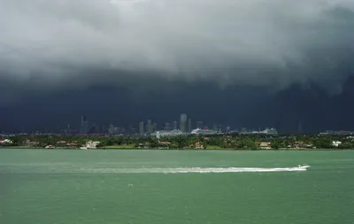 Miamisummershower.png