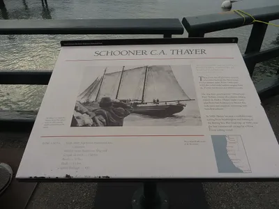 Hyde_Street_Pier__San_Francisco_Maritime_National_Historical_Park__San_Francisco__California__38817883035_.jpg