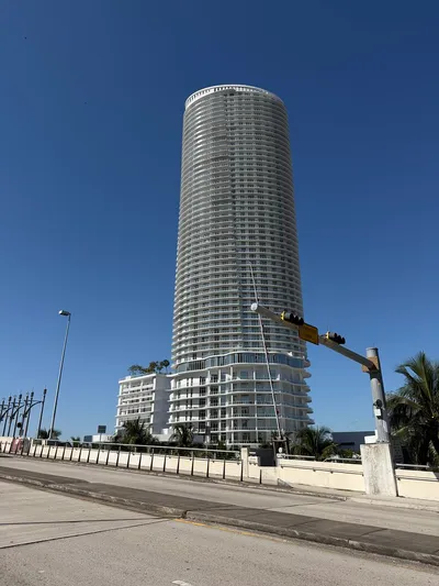 Flow_Brickell