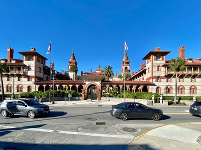 Ponce_de_Leon_Hotel__Flagler_College__King_Street__St._Augustine__FL_-_50784934871.jpg