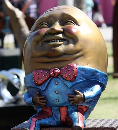 774