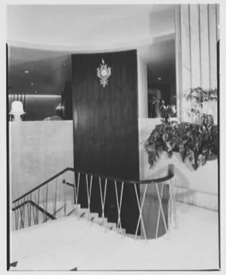 Fontainebleau_Hotel__Miami_Beach__Florida._LOC_gsc.5a23468.tif