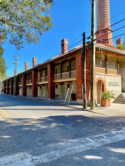 Artist_Studios_Building__Ponce_de_Leon_Hotel__Flagler_College__King_Street__St._Augustine__FL_-_50785071242.jpg