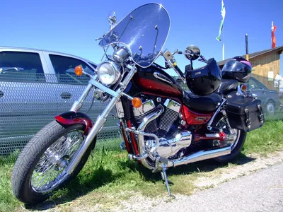 Suzuki_Intruder_1400.JPG