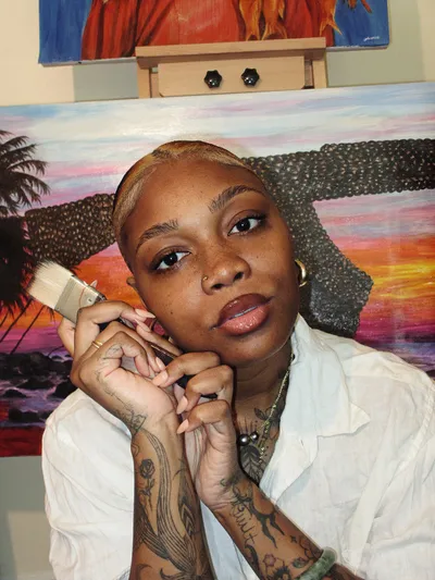 Artist_Sasha_Lynn_Roberts_Studio_Profile.jpg
