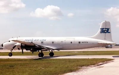 Douglas_DC-6A__Trans-Air-Link_-_TAL_AN0199507.jpg