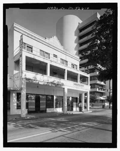 West_elevation__Oblique_view_looking_southeast_-_Dade_Apartments__403-405_North_Miami_Avenue__Miami__Miami-Dade_County__FL_HABS_FL-526-4.tif